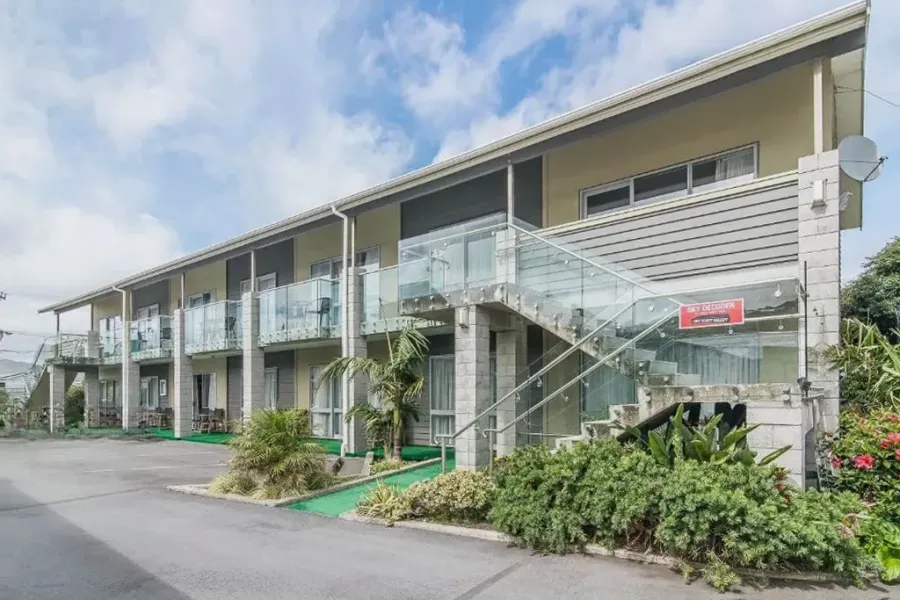 Avana Suites