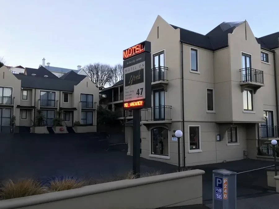Motel On York