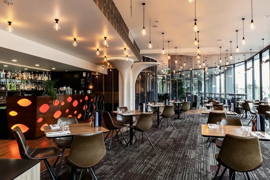 Haukai Bistro And Bar