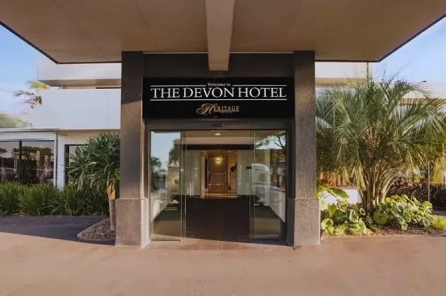 The Devon Hotel - New Plymouth