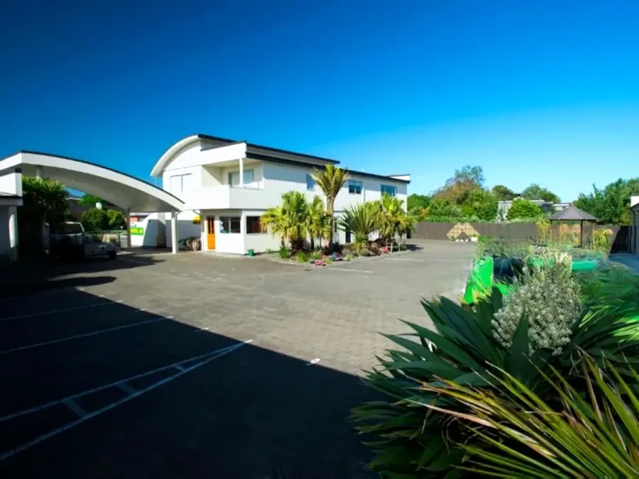 Alfresco Motor Lodge