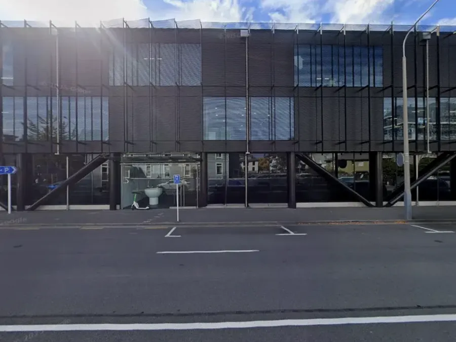 Kearney & Co