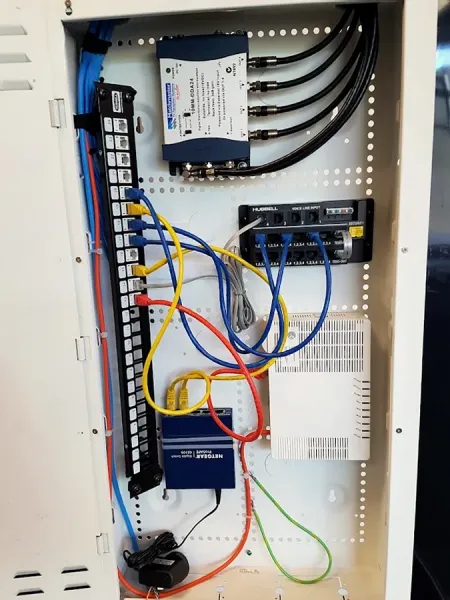 Kinetic Electrical - Feilding