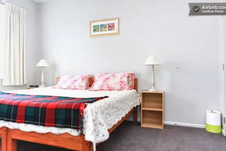 Floral Oaks Bed & Breakfast
