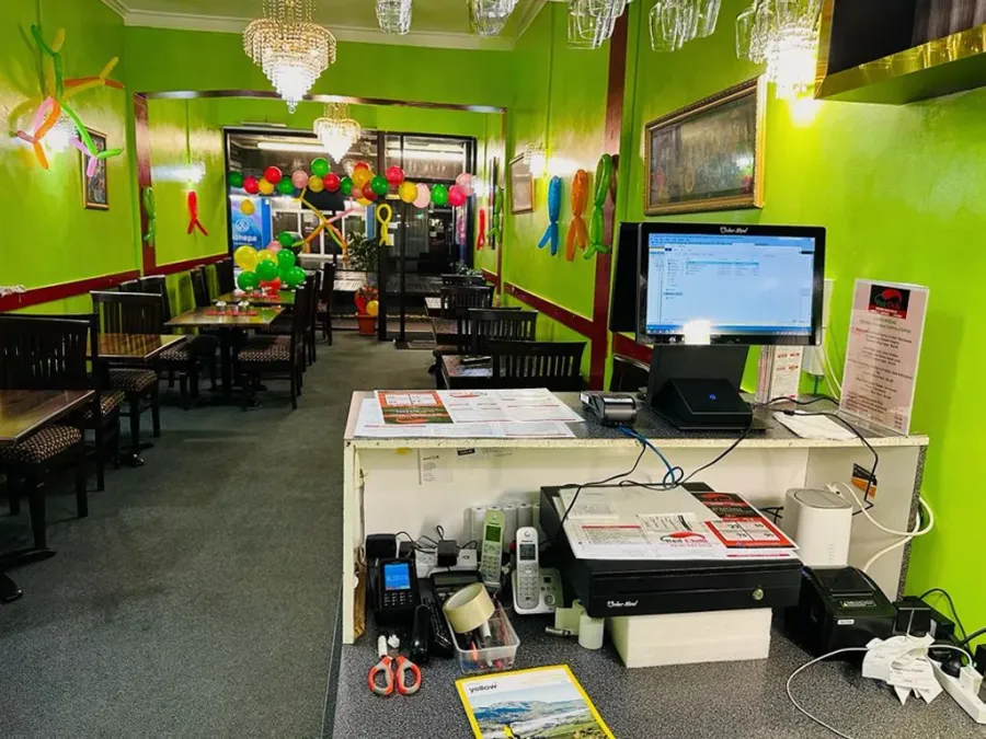 Red Chilli Indian Takeaway & Restaurant