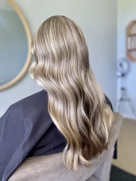Aura Hair