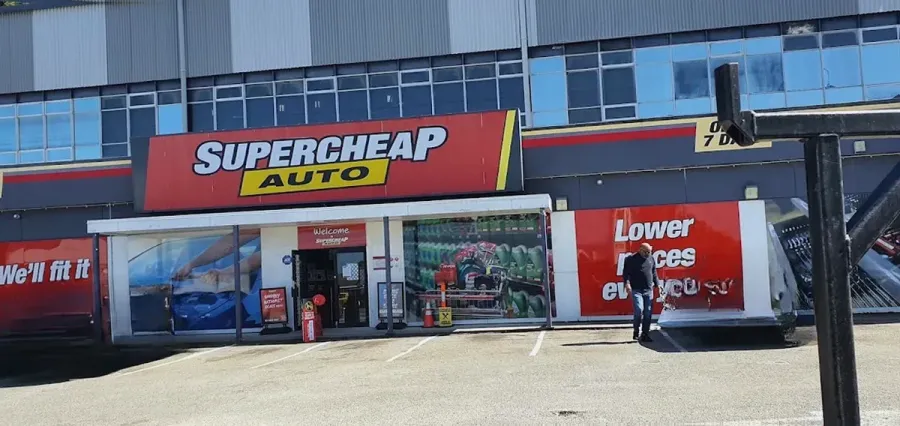 Supercheap Auto Alicetown