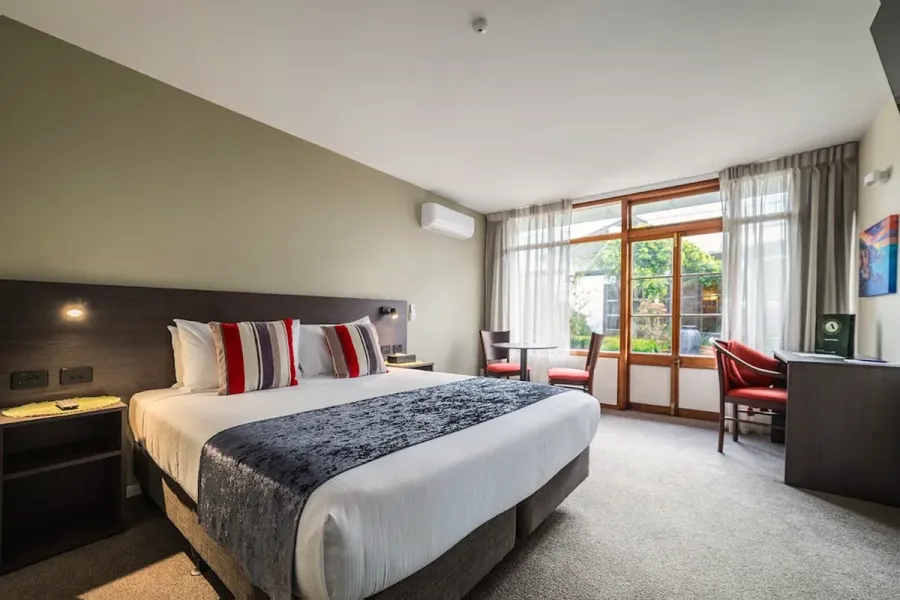 Carnmore Hotel Lower Hutt