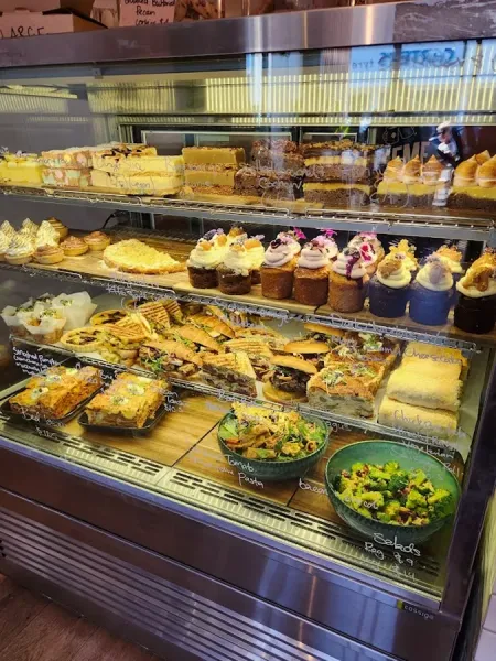 Tartan Rose Cakery and Deli