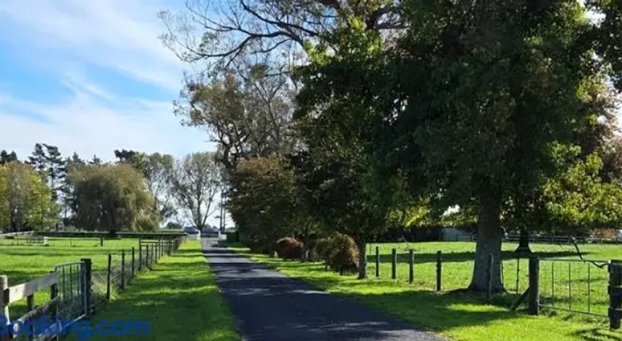 Redoubt Retreat
