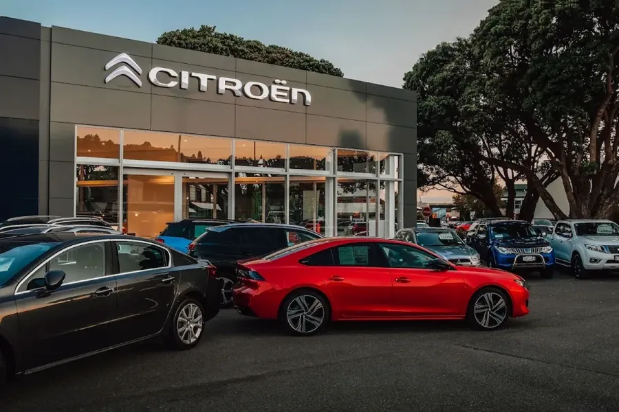 Armstrong's Citroen Lower Hutt