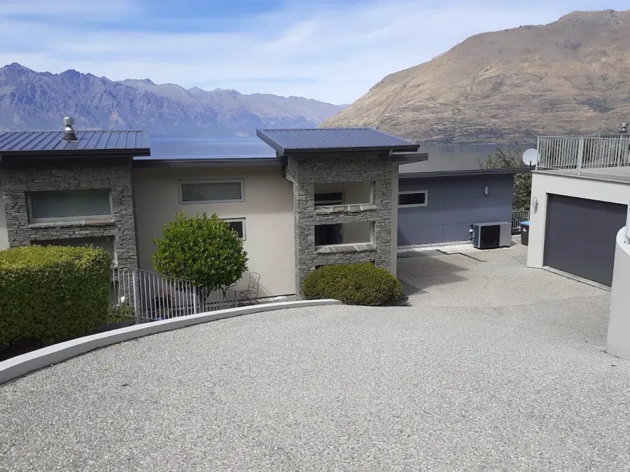 Declan Murray - Queenstown Painters & House Painter