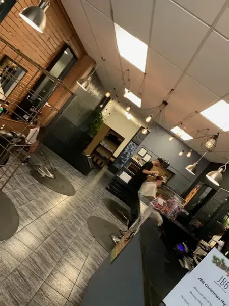 Banter & Blade Barbershop (JB6)