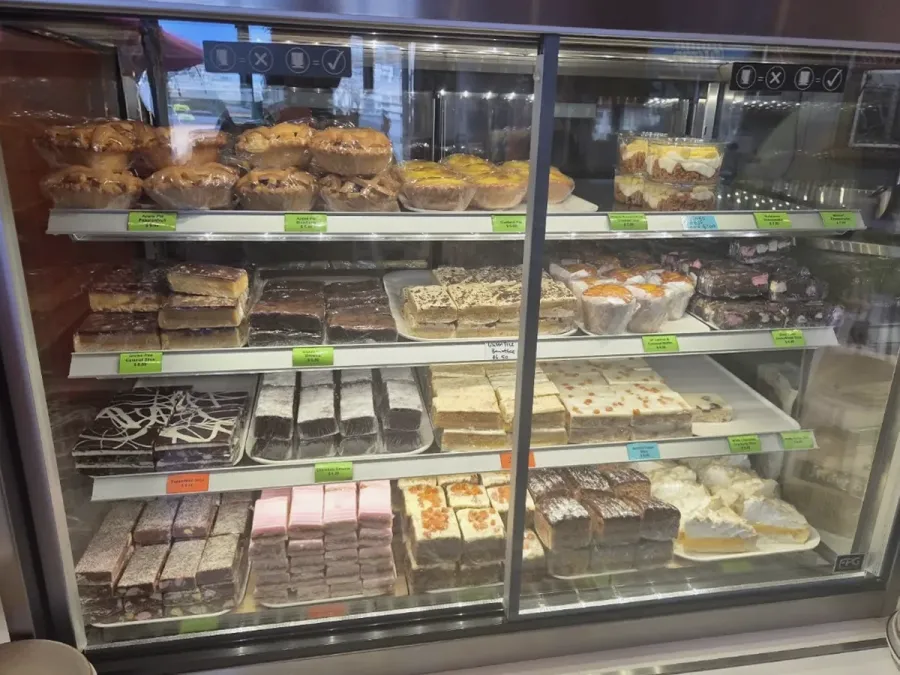 Angkor Wat Kiwi Bakery & Cafe