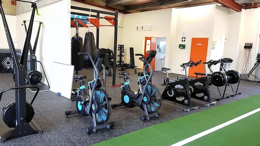 STM FiT : Bootcamps & 24/7 Gym