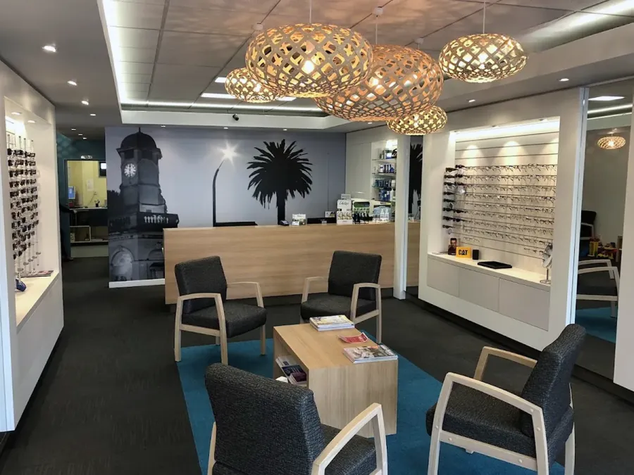 Pearson & Hooker Optometrists