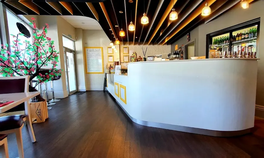 Priya Cafe & Restaurant