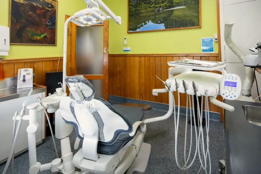 Garry Rae Dental Greymouth | Lumino The Dentists
