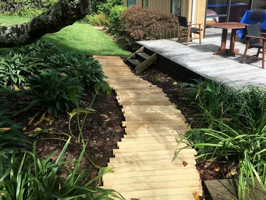 Tui Landscape Services