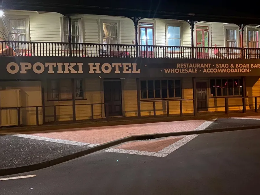 Royal Hotel Opotiki