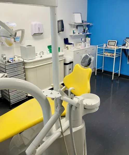 Hamilton Dental & Prosthetic Lab