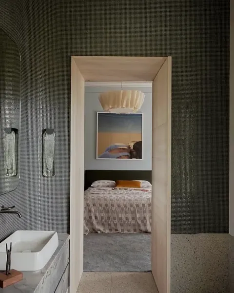 Tui Tile & Stone