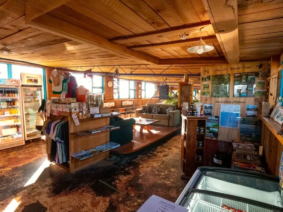 Cowshed Cafe & Accommodation