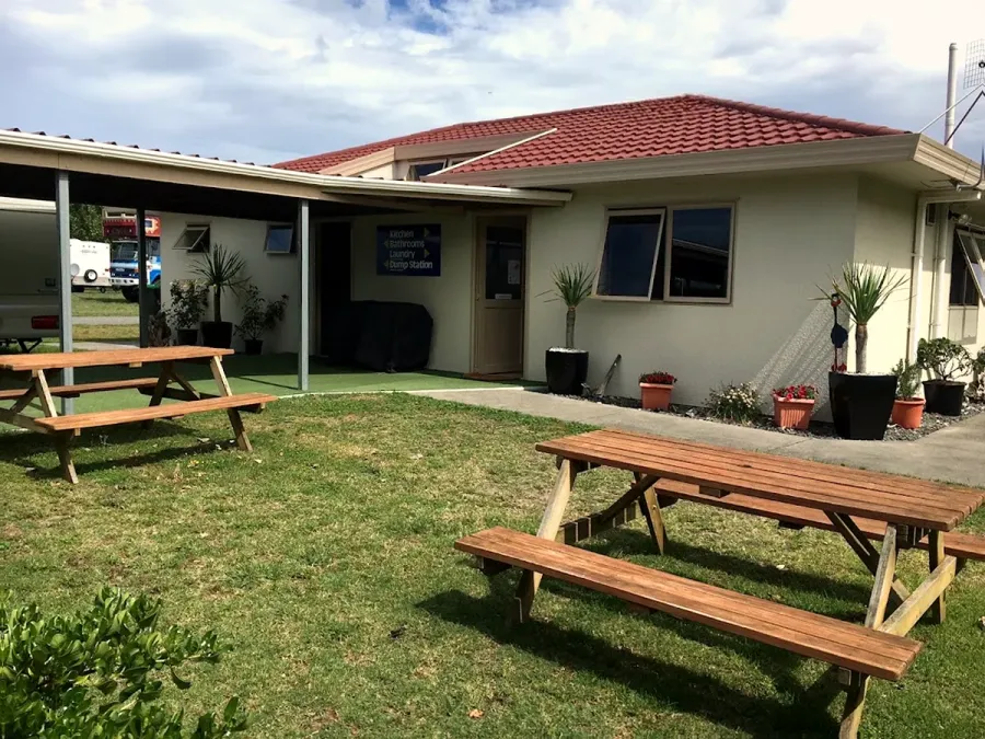 Hawkes Bay Holiday Park