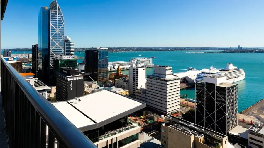 Auckland Harbour Suites