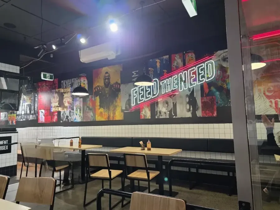 RE Burger New Plymouth