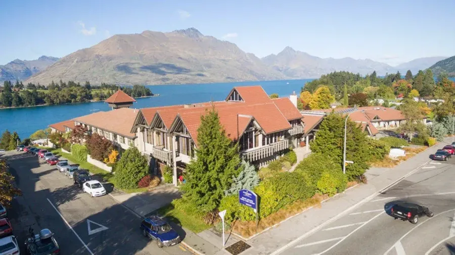 Copthorne Hotel and Resort Queenstown Lakefront