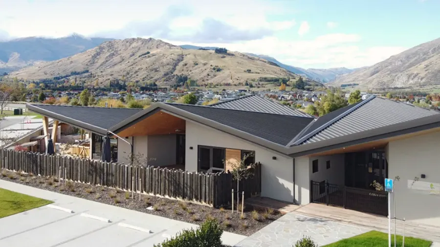 Queenstown Commerical
