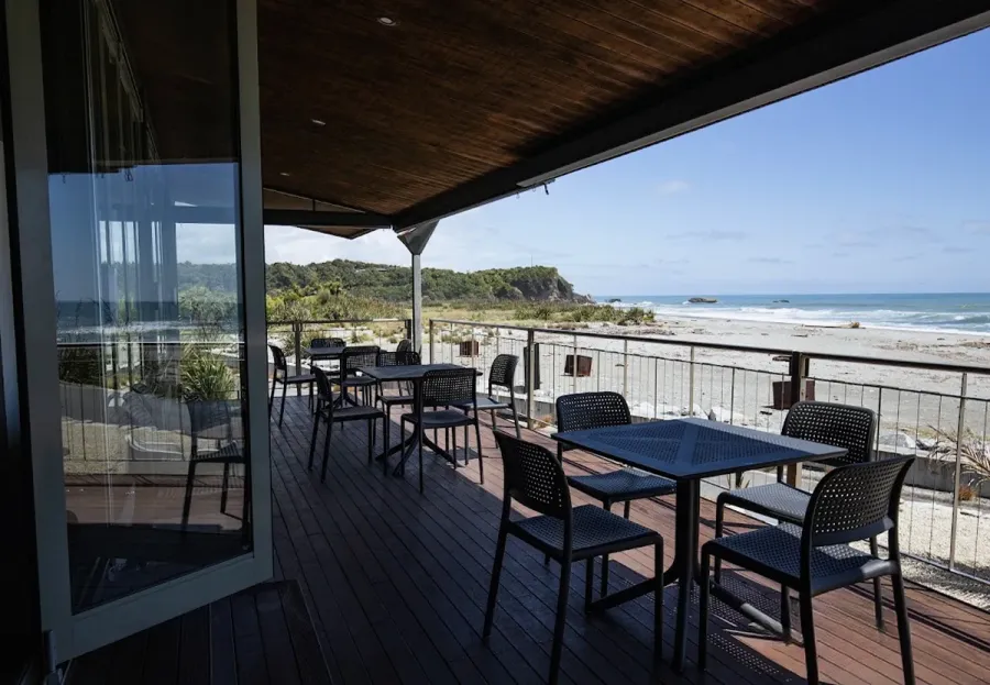 Ocean View Restaurant & Bar