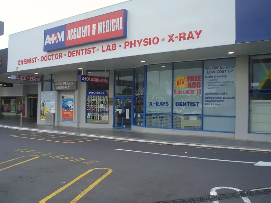 Three Kings Accident and Medical Clinic