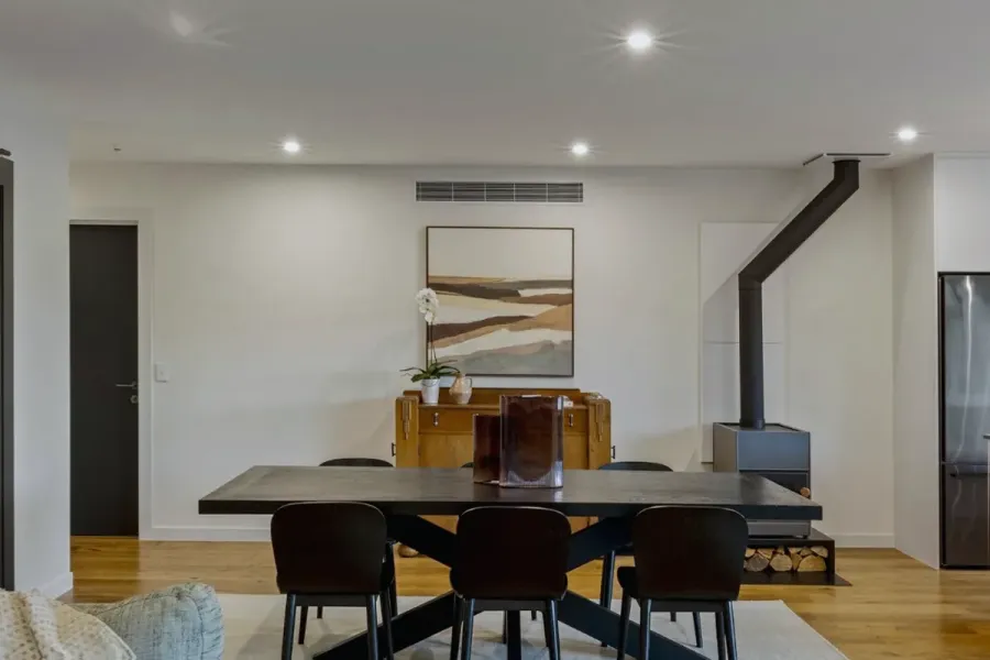Queenstown Wallpapering