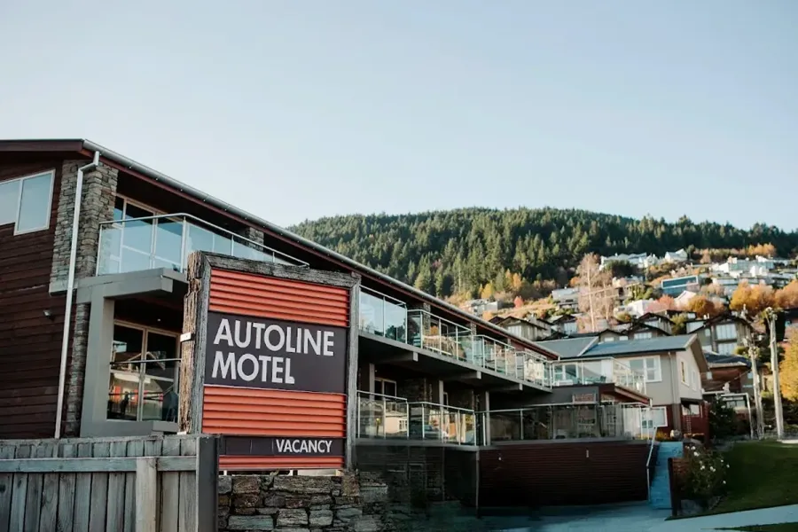 Autoline Motel and Apartments