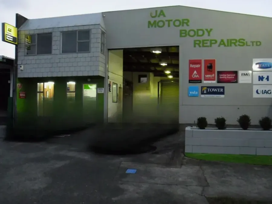 Porirua Motor Body Repairs Ltd