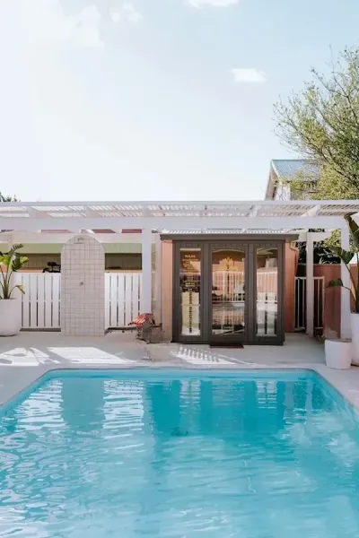The Mayfair Motel | Hastings