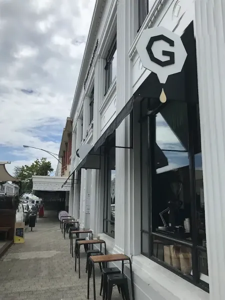 Georgia on Tennyson