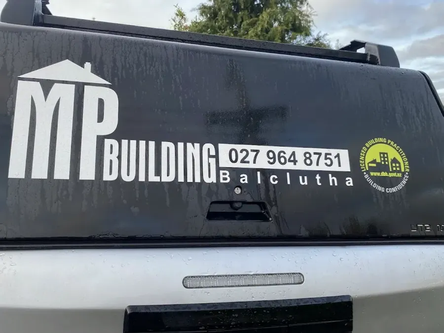 MP Building