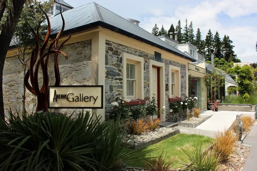 Artbay Gallery