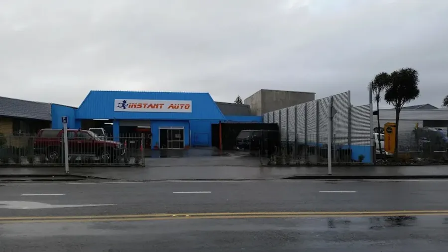 Instant Auto Ltd