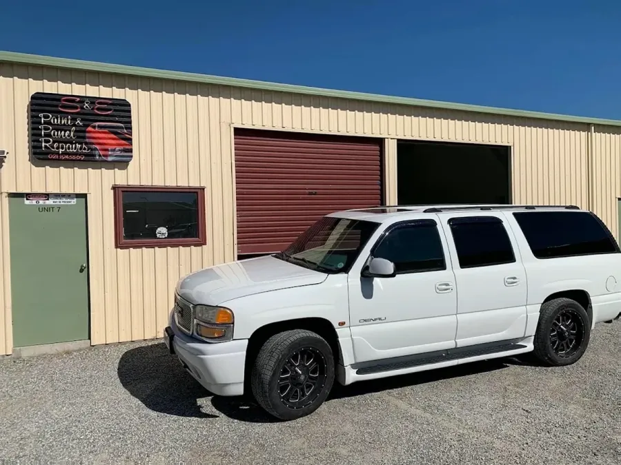 S & E Paint & Panel Repairs