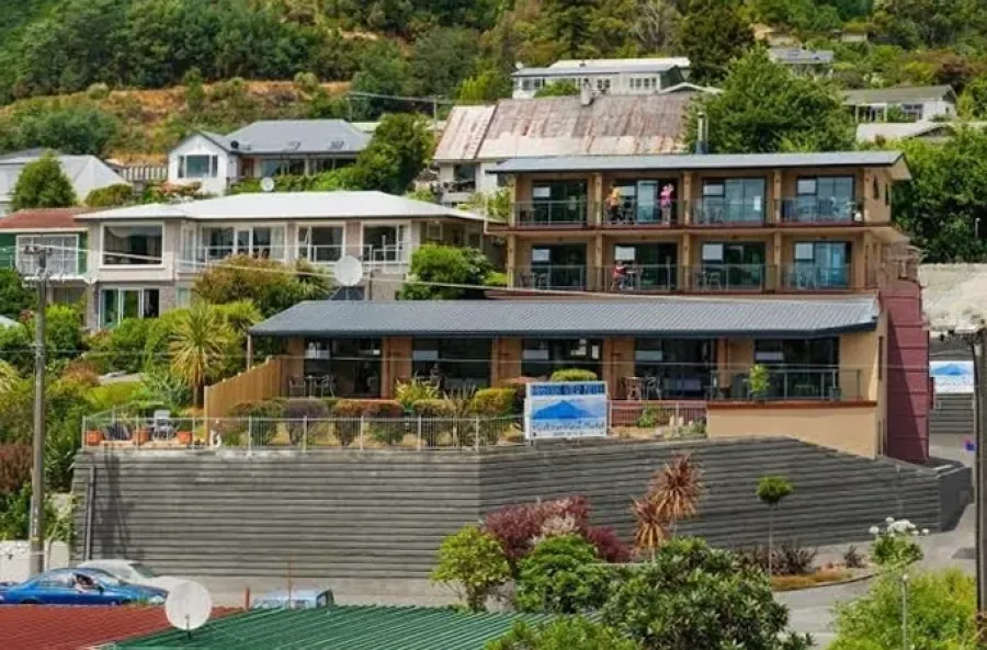 Harbour View Motel