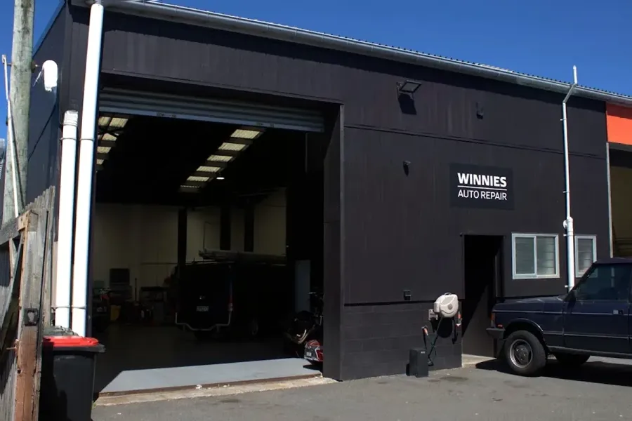 Winnies Auto Repair