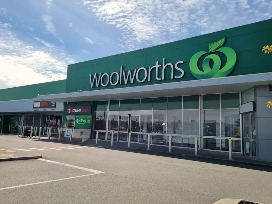 Woolworths Moorhouse Ave