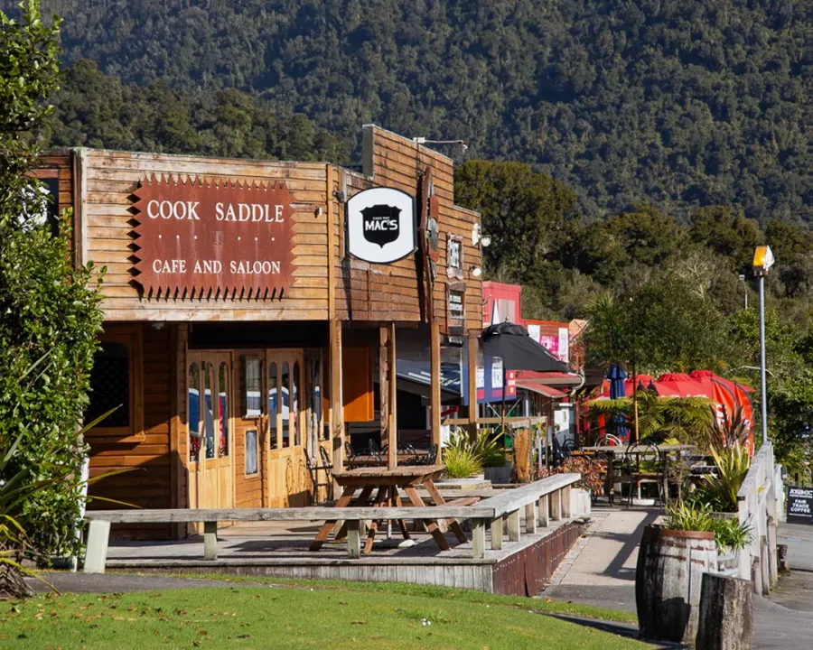Cook Saddle Cafe & Saloon