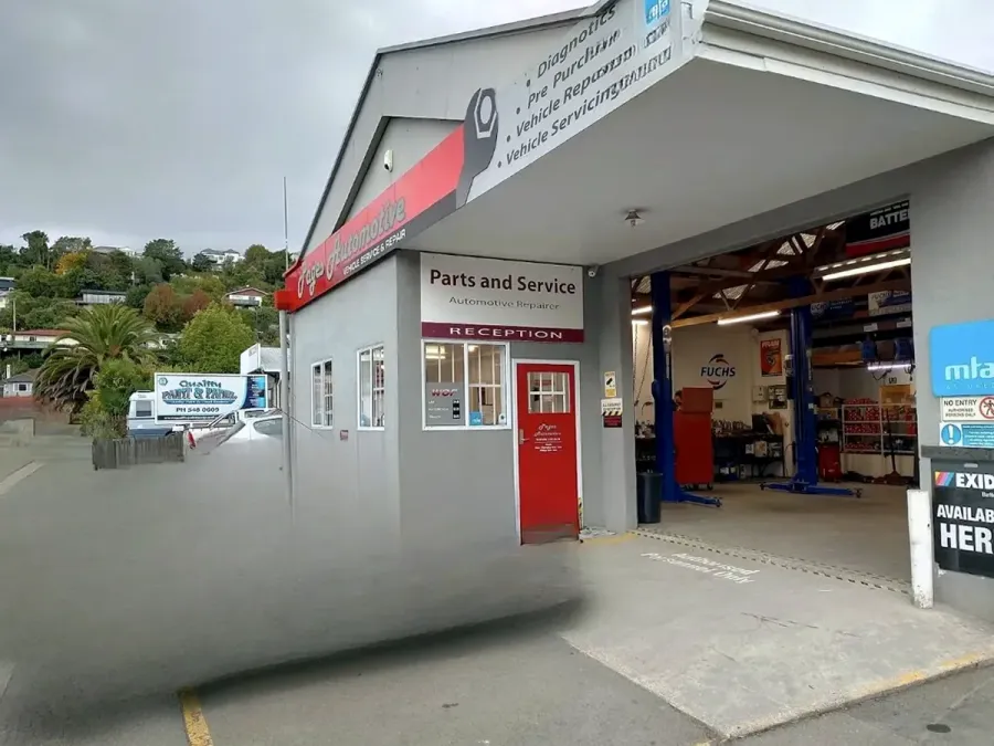 Pages Automotive