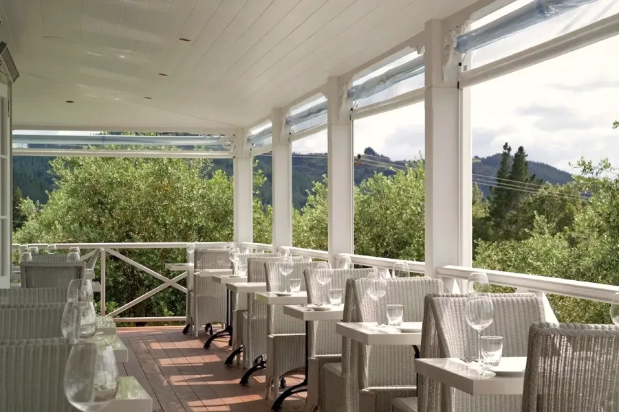 Bracu Restaurant (at Bracu Estate)