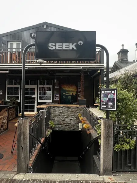 Seek
